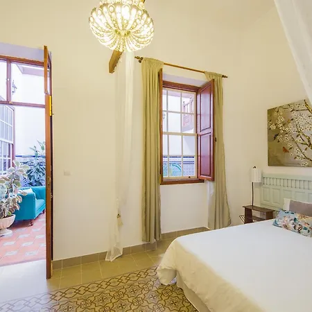 Aminta Bed & Breakfast 3*